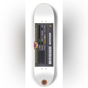 SiME ONE MAP skateboard deck new
Sizes available: 8.5